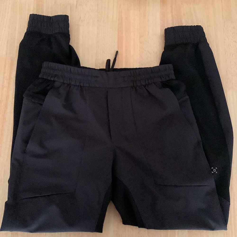 Lululemon license to train jogger